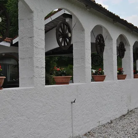 Casale Le Burle Cappella Maggiore